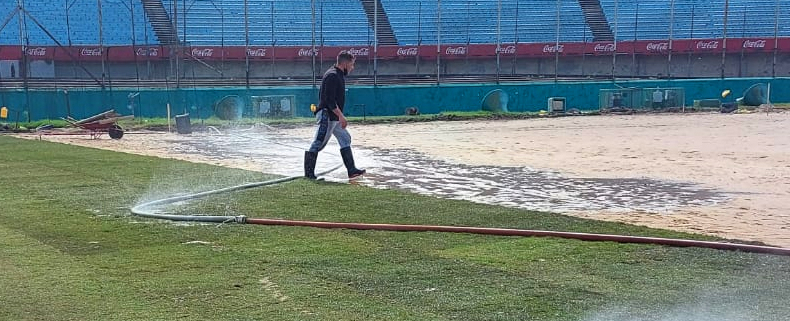 Continúan los trabajos en el Estadio Centenario