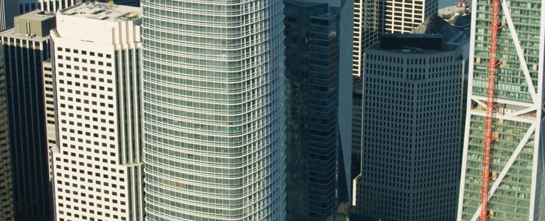 El temor al derrumbe del rascacielos de los “millonarios” que se está inclinando en San Francisco